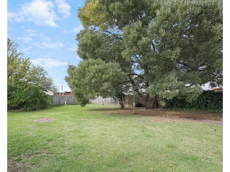 132 Queen St, Colac VIC 3250