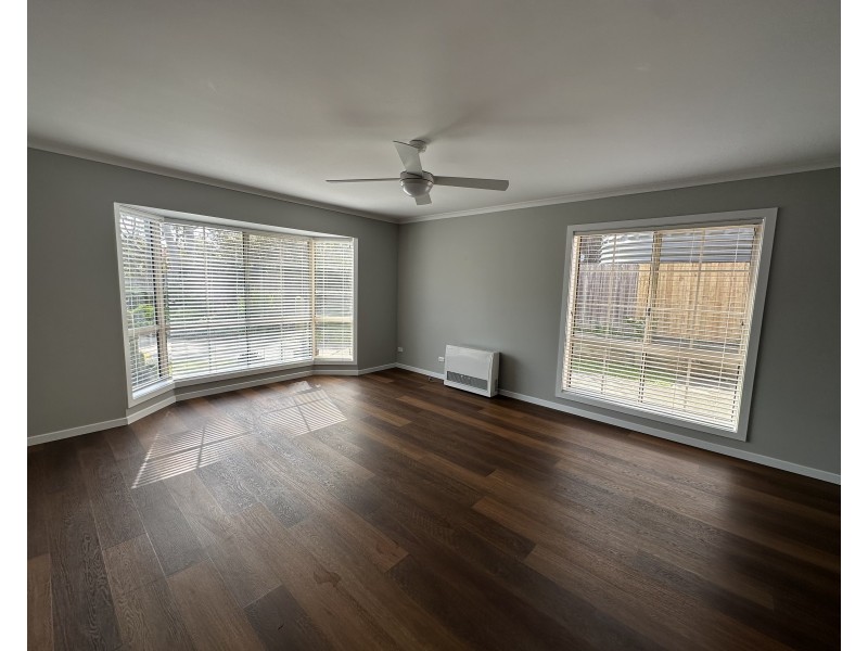 3/2 Moore St, Colac VIC 3250