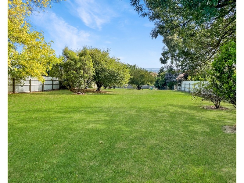 55 Harris Road, Elliminyt VIC 3250