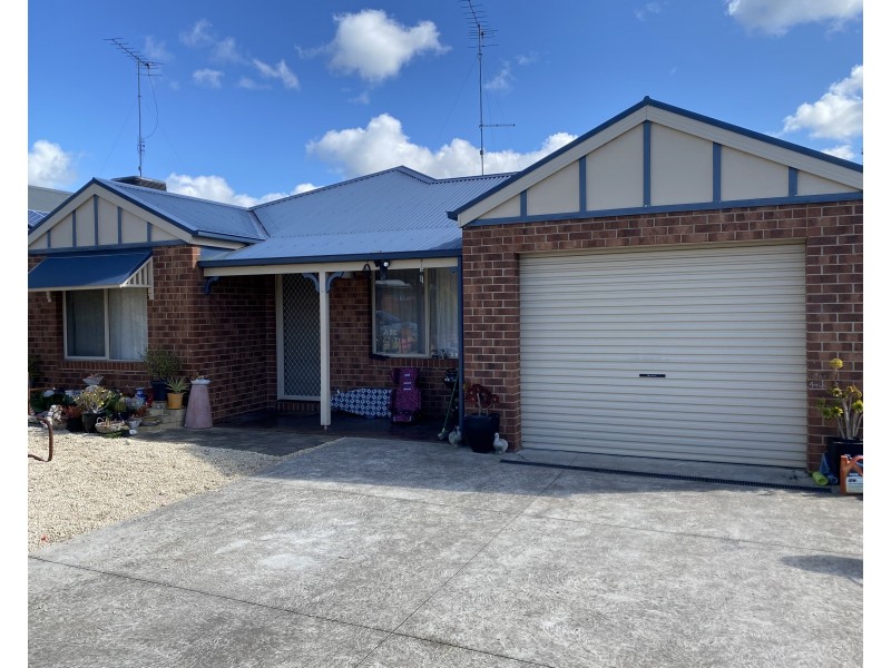 4 Jordyn Cl, Winchelsea VIC 3241