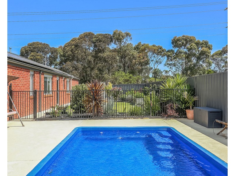 69 Pound Road, Colac VIC 3250