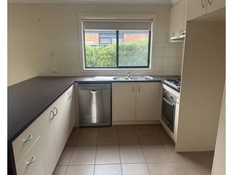 3 Leah St, Colac VIC 3250