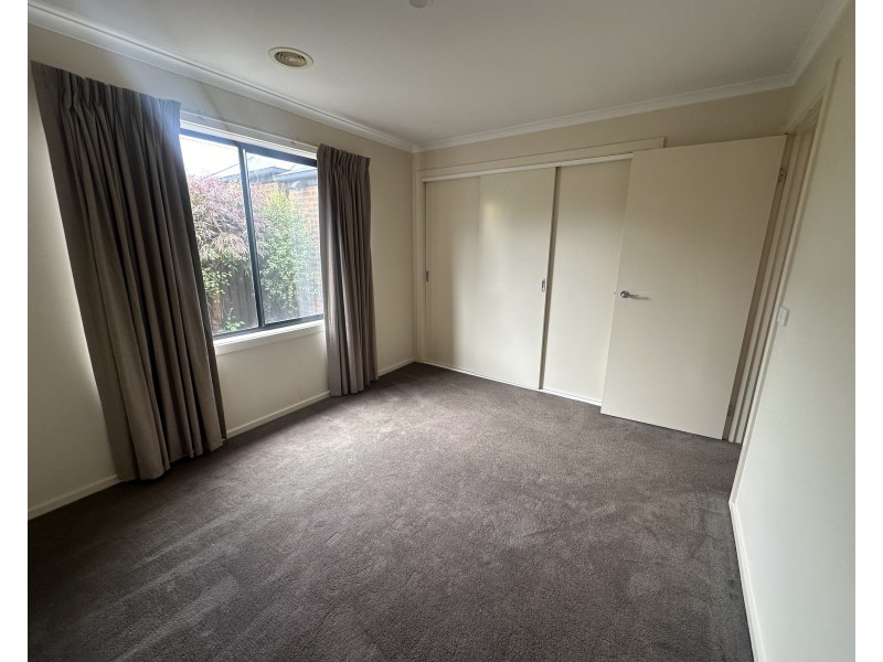 3 Leah St, Colac VIC 3250