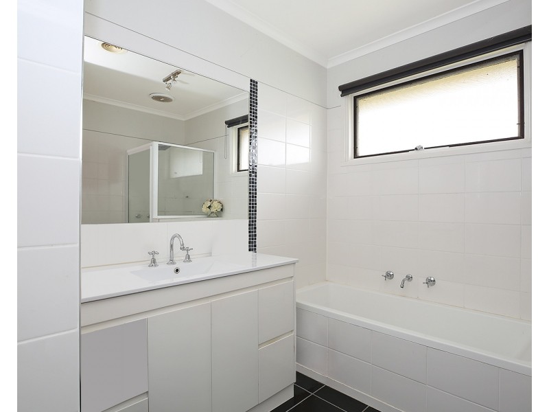 30 Hewitt St, Colac VIC 3250