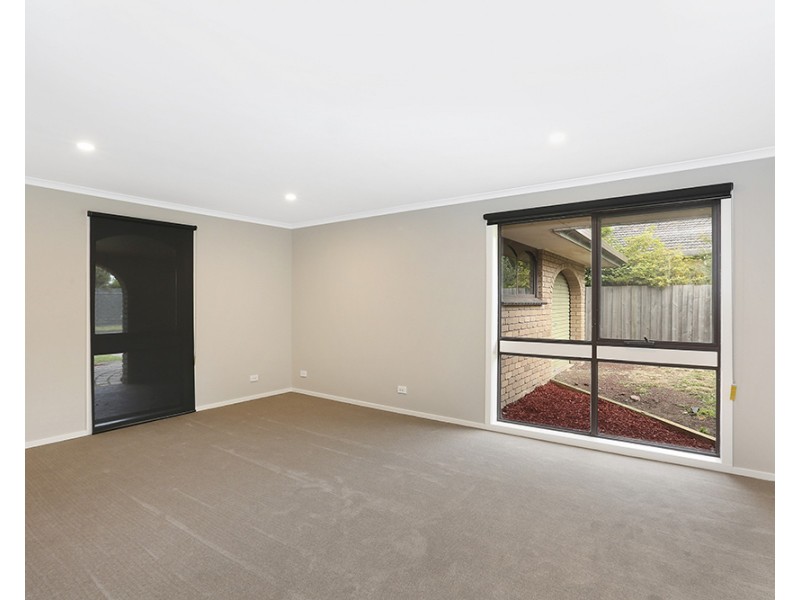 21 Quamby Avenue, Colac VIC 3250