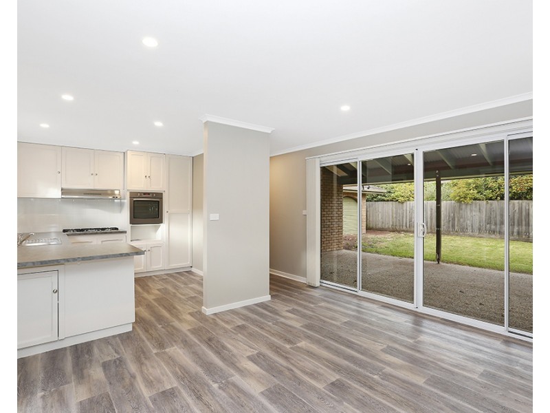 21 Quamby Avenue, Colac VIC 3250