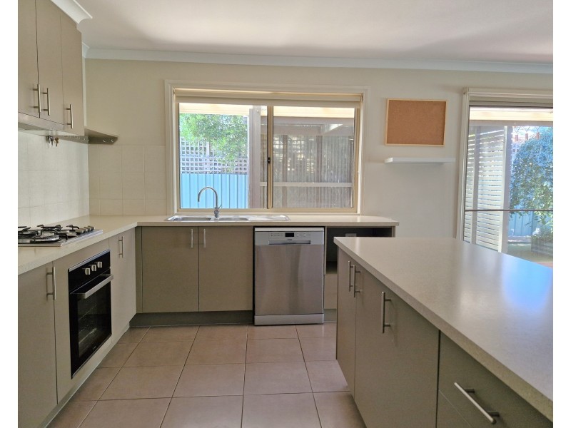 28 Thomas St, Colac VIC 3250