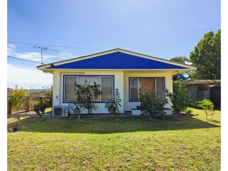 80 Moomowroong Rd, Carlisle River VIC 3239