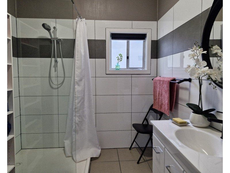 80 Moomowroong Rd, Carlisle River VIC 3239