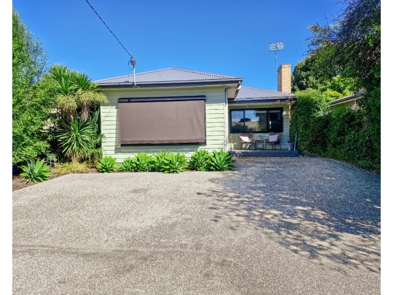 38 Murray St E, Colac VIC 3250