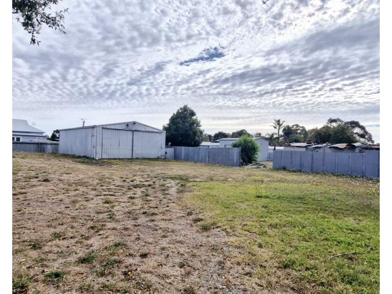96A Wilson St, Colac VIC 3250