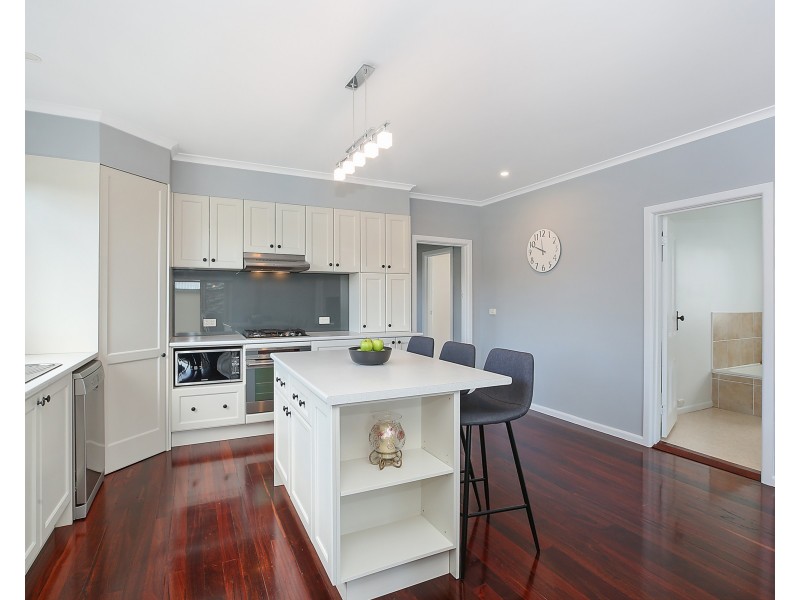 23 Wynne St, Colac VIC 3250