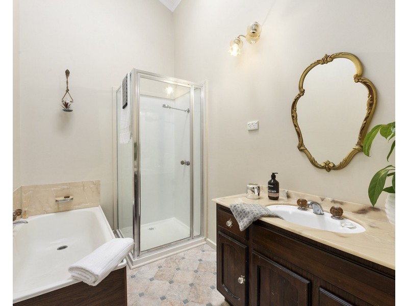 23 Begley Street, Colac VIC 3250