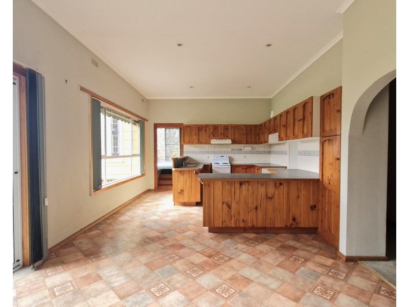65 Colac-Lavers Hill Rd, Elliminyt VIC 3250