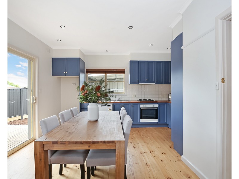 64 Hart St, Colac VIC 3250