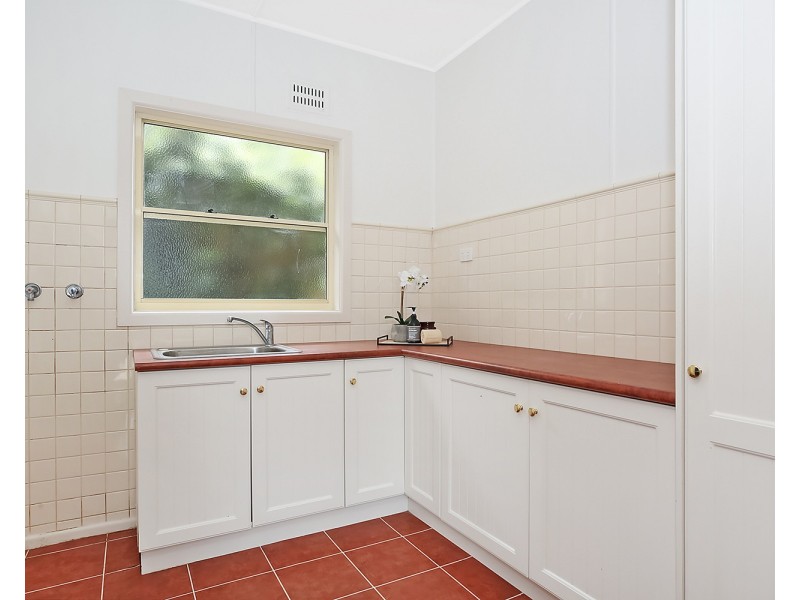 64 Hart St, Colac VIC 3250