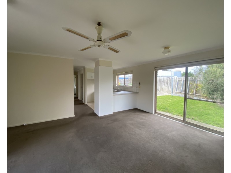 2/33-35 Harding St, Winchelsea VIC 3241