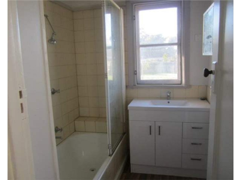 4 Selwood St, Colac VIC 3250