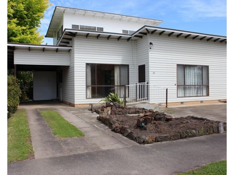 35 Grant Street, Colac VIC 3250