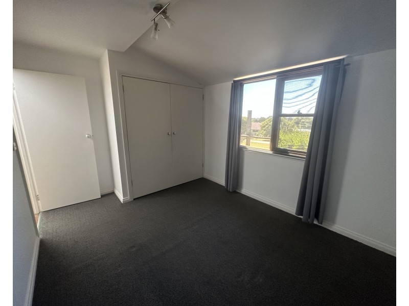 4/94 Beal St, Birregurra VIC 3242