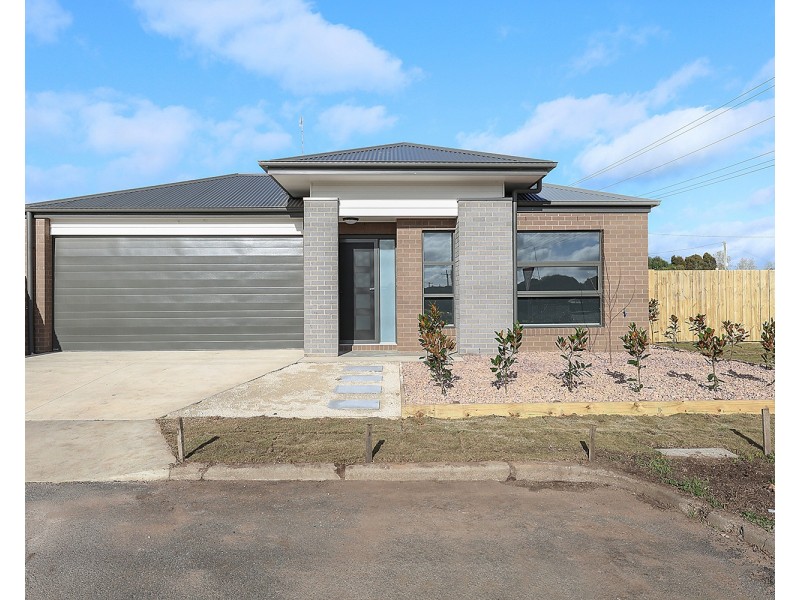 86 Main St, Elliminyt VIC 3250