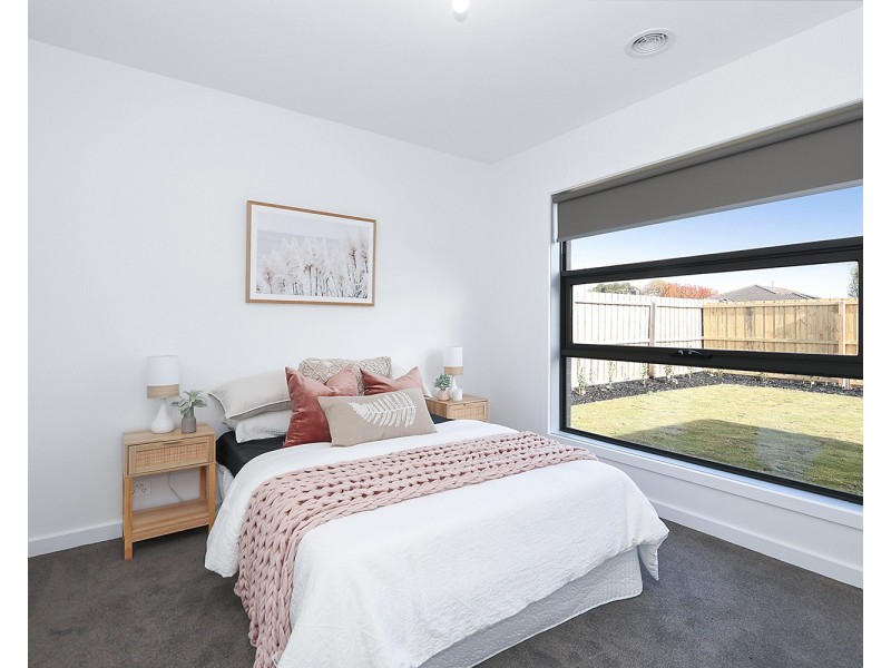 86 Main St, Elliminyt VIC 3250