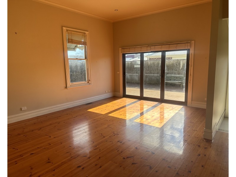 3 Eaves Street, Colac VIC 3250