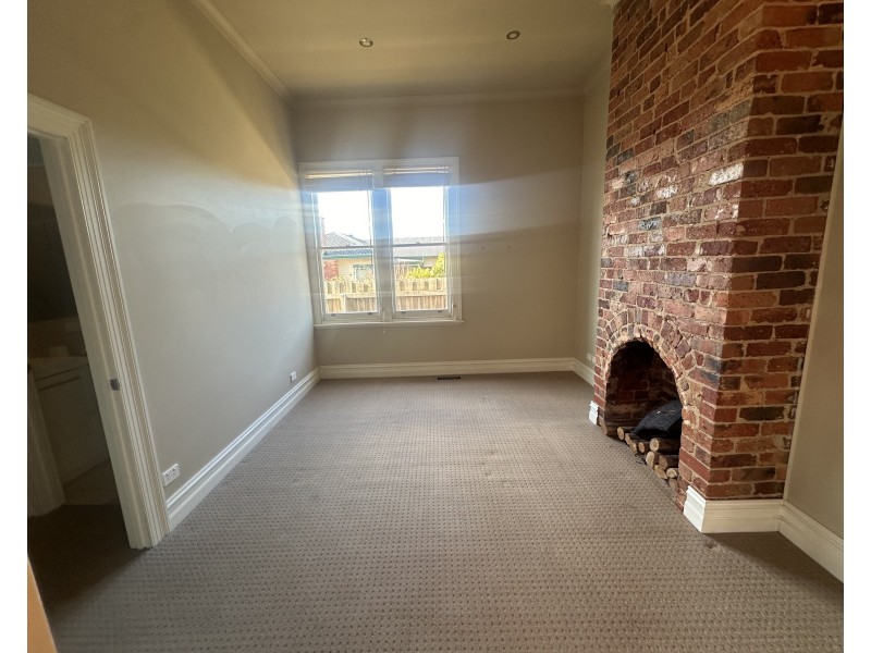 3 Eaves Street, Colac VIC 3250