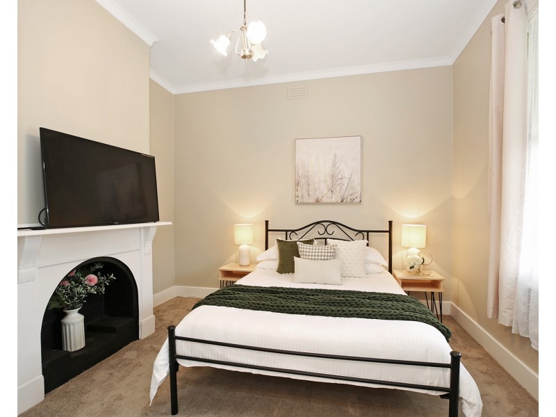 22 Gravesend St, Colac VIC 3250