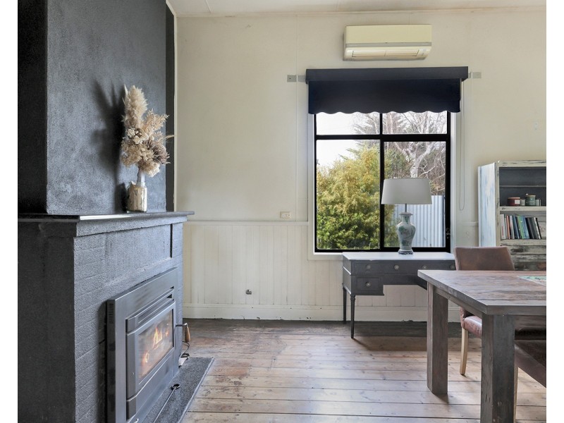 46 Main St, Beeac VIC 3251