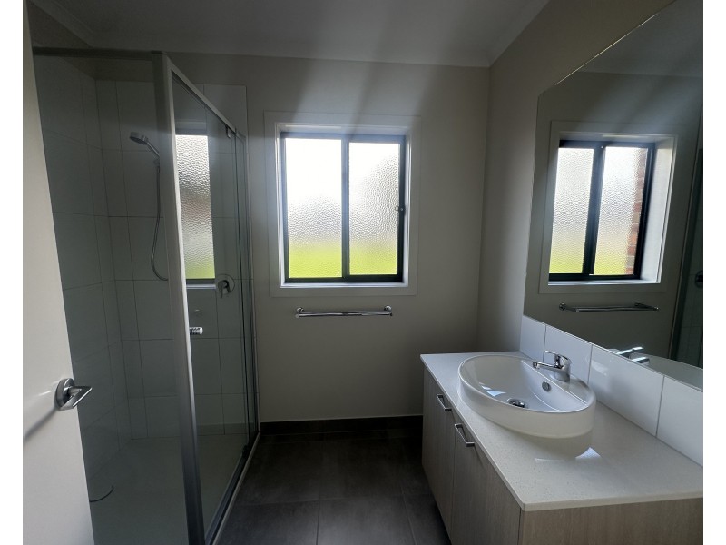 33E Swanston St, Terang VIC 3264