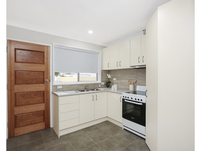 1/1 Nelson Street, Colac VIC 3250