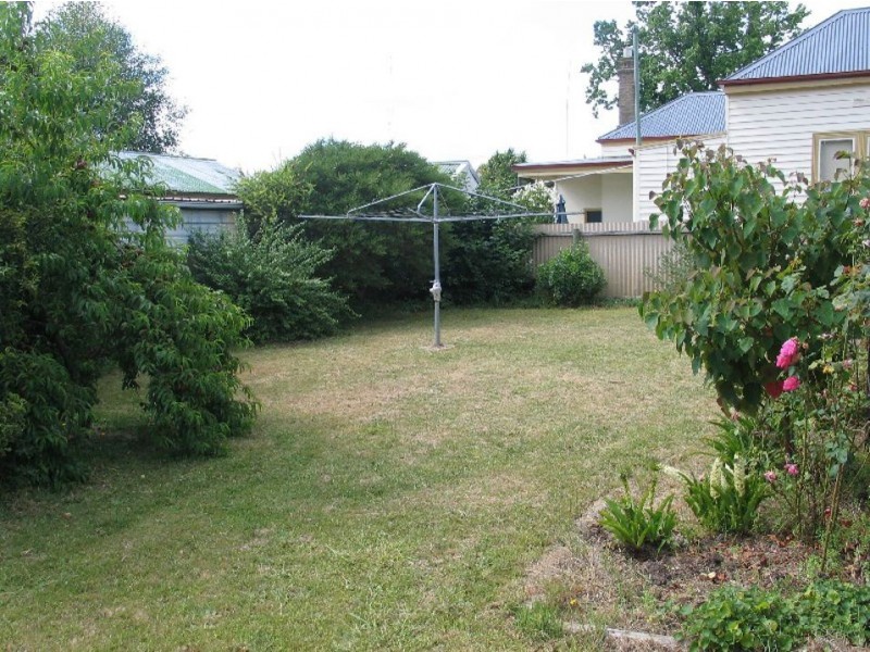 2/4 Hesse Street, Colac VIC 3250