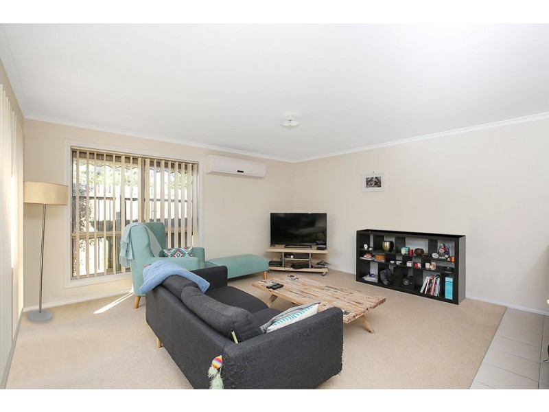 2/14 Hopkins Street, Winchelsea VIC 3241
