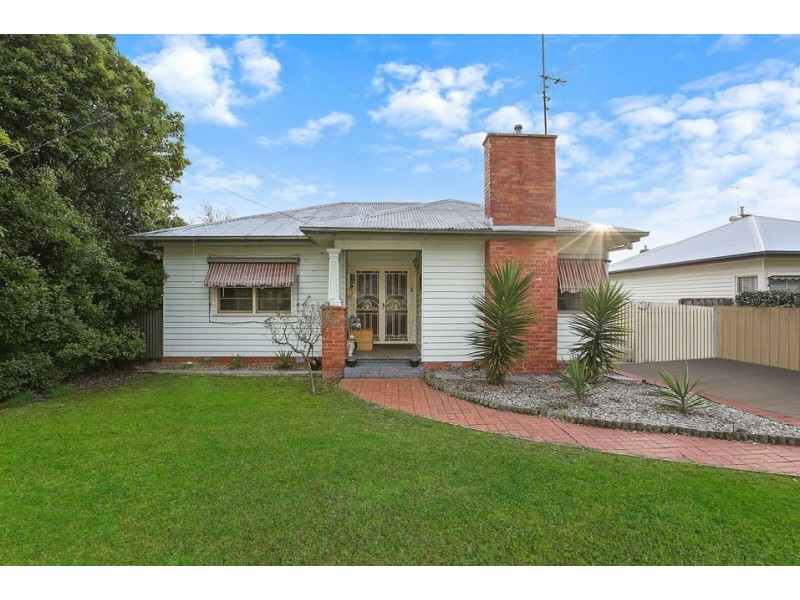 3 Armstrong Street, Colac VIC 3250
