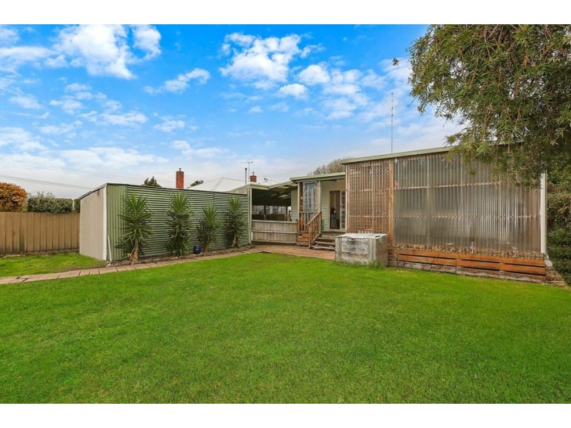 3 Armstrong Street, Colac VIC 3250