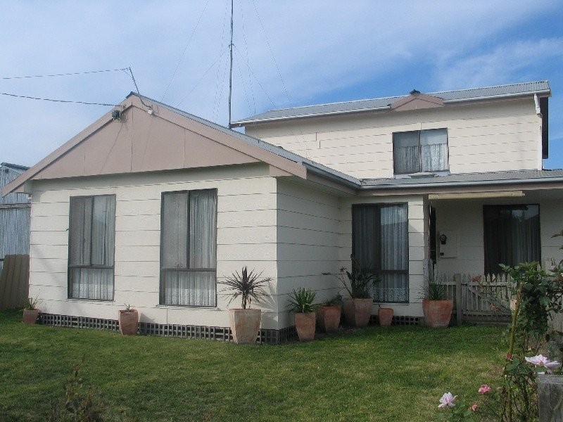 92 Main Street, Elliminyt VIC 3250