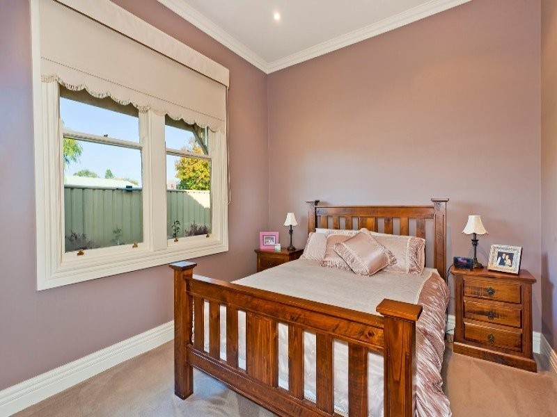 21 Armstrong Street, Colac VIC 3250