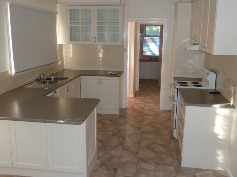 14 Quamby Avenue, Colac VIC 3250