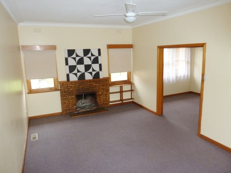 6 Ulverstone Street, Colac VIC 3250