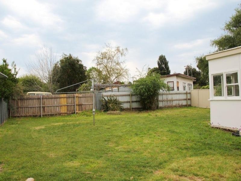 137 Queen Street, Colac VIC 3250