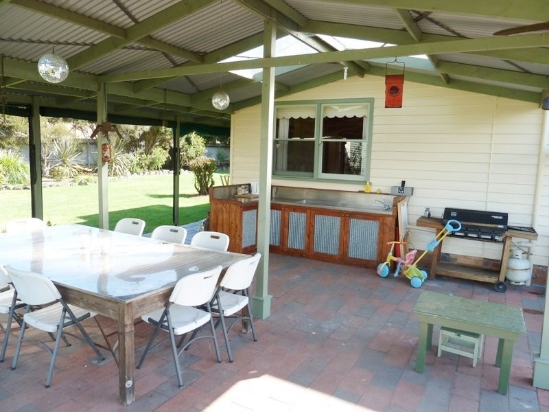 170 Main Street, Elliminyt VIC 3250