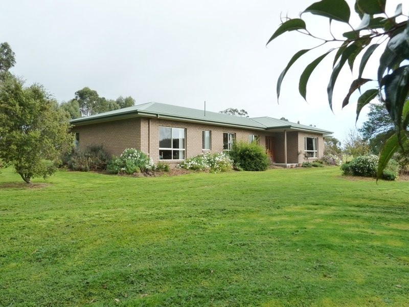 200 Colins Road, Irrewarra VIC 3249