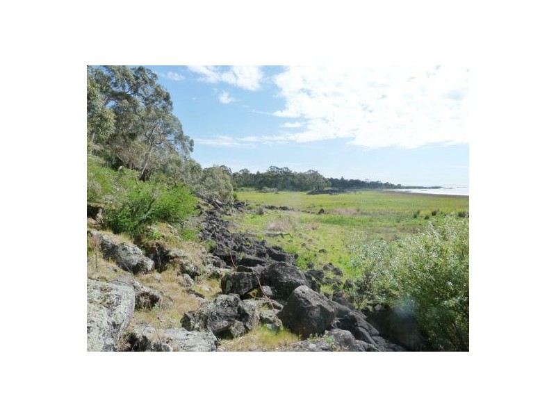 CA 47 Whirrina Lane, Pomborneit North VIC 3260