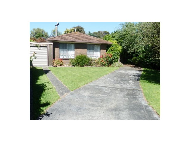 44 Balnagowan Avenue, Colac VIC 3250