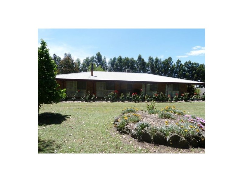 129 Airey Street, Elliminyt VIC 3250