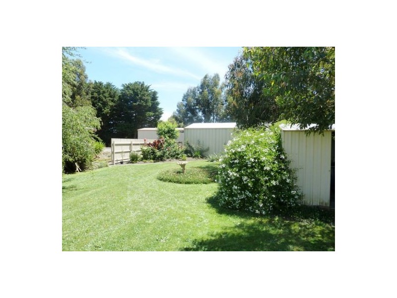 129 Airey Street, Elliminyt VIC 3250