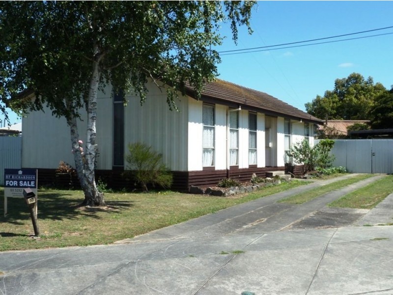 10 Bassett Court, Colac VIC 3250