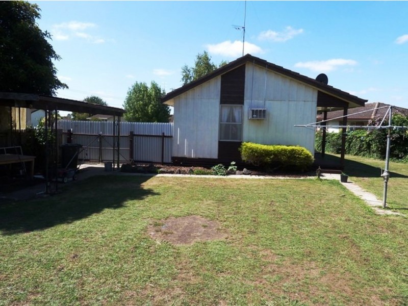 10 Bassett Court, Colac VIC 3250