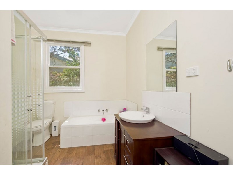 69 Jennings Street, Colac VIC 3250